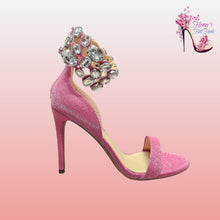 Load image into Gallery viewer, Diamond Heels by Tru Rlgn.
