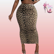 Load image into Gallery viewer, Plus Cheetah Skirt
