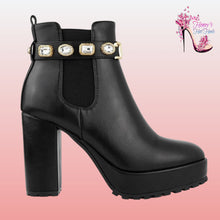 Load image into Gallery viewer, Juicy Couture Booties
